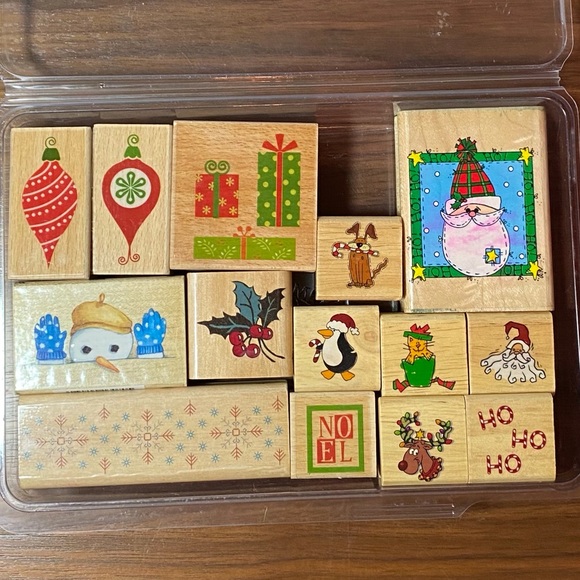 Lot of 14 various Christmas Stamps - Picture 2 of 8